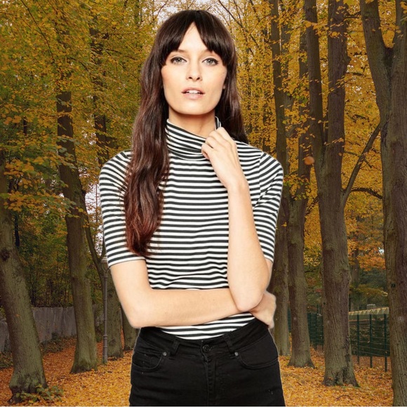 Michael Kors Stripe Turtleneck short sleeve designer retro pinup dark academia - Picture 7 of 8